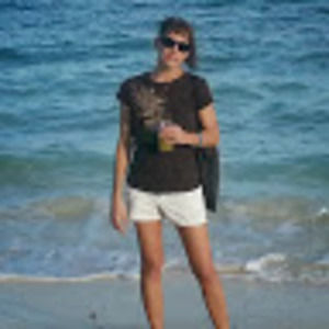 Meet your Posher, Jenn